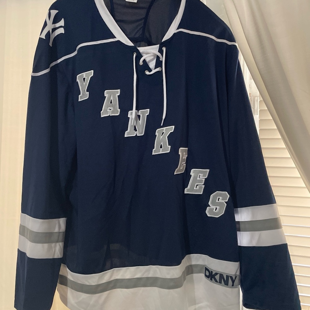 DKNY Navy and White Yankees Hockey Jersey